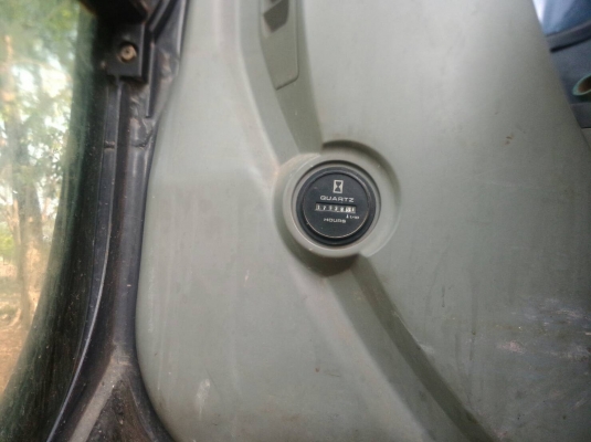 ขายรถขุดแบ็คโฮ KOBELCO SK200-8 YN 12 SUPPER สภาพดี เอกสารอินวอย 1,650,000บ. สนใจ 0835601591 หรือ 0903494058