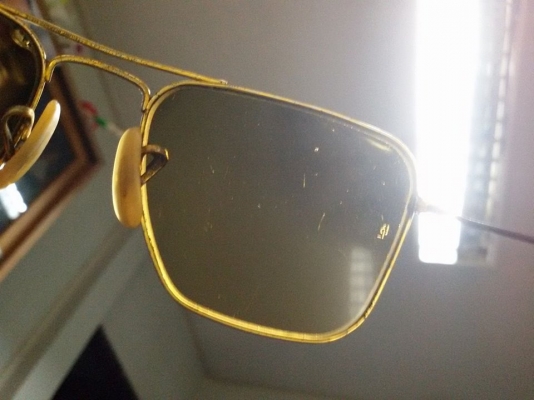 ขายแว่นกันแดด Vintage Ray Ban Caravan driving series B15 TGM