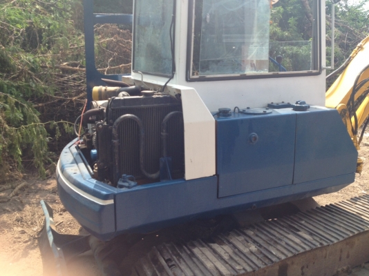 ขายด่วน รถแบคโฮ pc 40 เครื่องดีเอวแน่น แท้ค แน่น ขาย240000