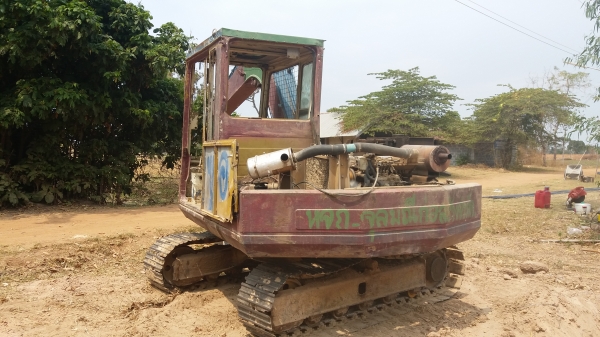 ขาย 235,000 KOMATSU pc 60-5 เครื่องดี ปั้มแรง เอวแน่น ช่วงล่วงดี(รถทำงานอยู่) รถอยู่ ศรีเกษ 090-772-3710 090-772-3708