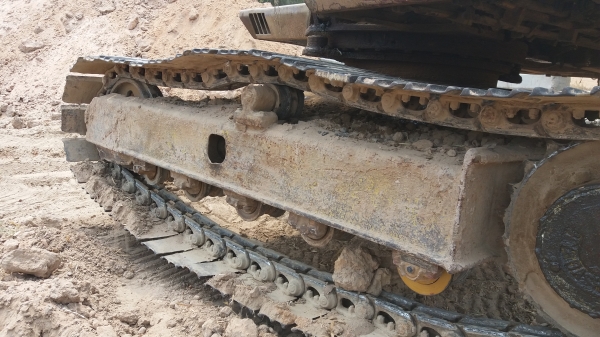 ขาย 235,000 KOMATSU pc 60-5 เครื่องดี ปั้มแรง เอวแน่น ช่วงล่วงดี(รถทำงานอยู่) รถอยู่ ศรีเกษ 090-772-3710 090-772-3708