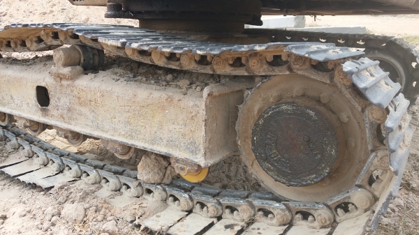 ขาย 235,000 KOMATSU pc 60-5 เครื่องดี ปั้มแรง เอวแน่น ช่วงล่วงดี(รถทำงานอยู่) รถอยู่ ศรีเกษ 090-772-3710 090-772-3708