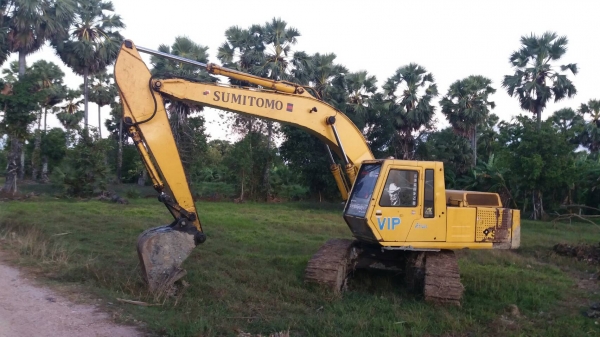 ขายรถแบคโฮ SUMITOMO FA 2800 ปั๊มคาวาซากิ K3V112 ราคา 300000
