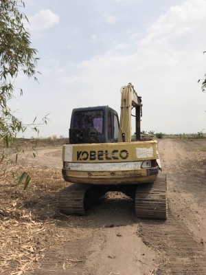 ขาย 425,000 Kobelco sk 60-3 เครื่องดี ปั้มแรง  เอวแน่น. โซหน่า แท๊กใบ 60. ไฟฟ้าตัด รถพร้อมใช้  รถอยู่ ปทุมธานี 090-772-3710 090-772-3708