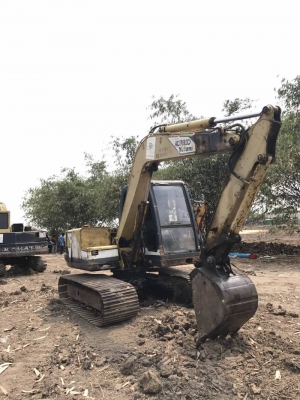 ขาย 425,000 Kobelco sk 60-3 เครื่องดี ปั้มแรง  เอวแน่น. โซหน่า แท๊กใบ 60. ไฟฟ้าตัด รถพร้อมใช้  รถอยู่ ปทุมธานี 090-772-3710 090-772-3708