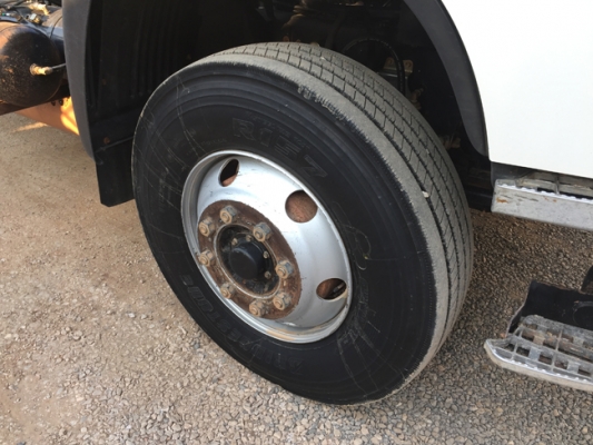 ขายสิบล้อ HINO ซีรีส์500 FM2P 380 แรงม้า HiSpeed ดั้มสามมิตรแท้ ปลายปี 55 เลขไมล์แสนเดียว. สภาพเดิมๆ