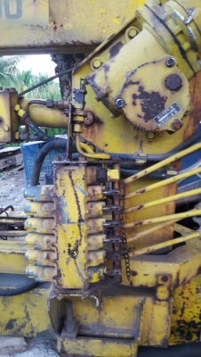 เครนติดหลังรถกระบะ 4ล้อเล็ก,6ล้อเล็ก  ยี่ห้อUNIC  CB10-12S  3ปลอก2ชัก ขายราคา 38,000 บาท