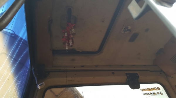 ขาย แบคโฮ CAT 320 V.2 เครื่องเดิมแน่นๆ ปั้มดี ช่วงล่างเต็ม ระบบไฟครบ เอกสารเล่มทะเบียนครบ