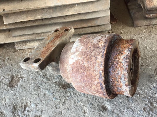 แคเรีย HITACHI EX 200-2-3 เก่าญี่ปุ่น ราคา 2,000 บาท