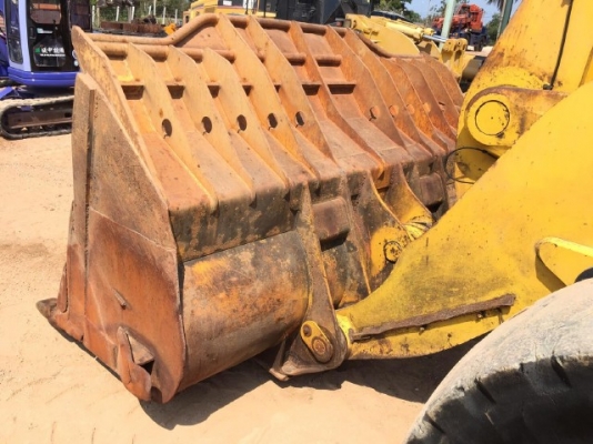 ขายรถตักล้อยาง KOMATSU WA600-6 รถนอกนำเข้าจากญี่ปุ่น สภาพสวยพร้อมใช้ มีVDOการทำงานครับ