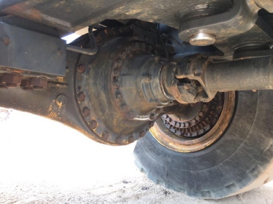 ขายรถตักล้อยาง KOMATSU WA600-6 รถนอกนำเข้าจากญี่ปุ่น สภาพสวยพร้อมใช้ มีVDOการทำงานครับ