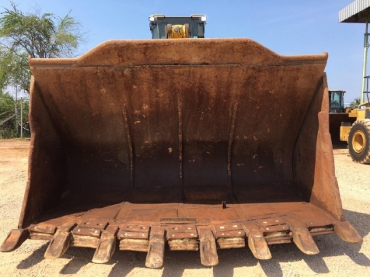 ขายรถตักล้อยาง KOMATSU WA600-6 รถนอกนำเข้าจากญี่ปุ่น สภาพสวยพร้อมใช้ มีVDOการทำงานครับ