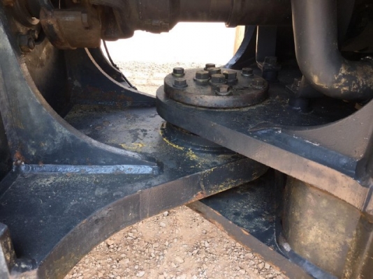 ขายรถตักล้อยาง KOMATSU WA600-6 รถนอกนำเข้าจากญี่ปุ่น สภาพสวยพร้อมใช้ มีVDOการทำงานครับ