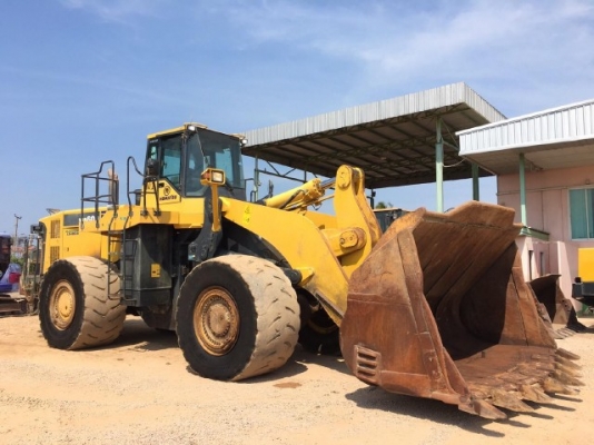 ขายรถตักล้อยาง KOMATSU WA600-6 รถนอกนำเข้าจากญี่ปุ่น สภาพสวยพร้อมใช้ มีVDOการทำงานครับ