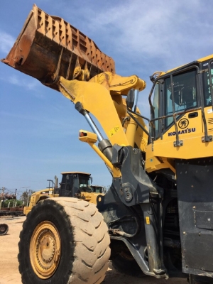 ขายรถตักล้อยาง KOMATSU WA600-6 รถนอกนำเข้าจากญี่ปุ่น สภาพสวยพร้อมใช้ มีVDOการทำงานครับ