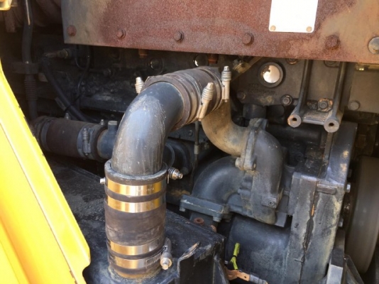 ขายรถตักล้อยาง KOMATSU WA600-6 รถนอกนำเข้าจากญี่ปุ่น สภาพสวยพร้อมใช้ มีVDOการทำงานครับ