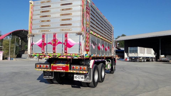 ISUZU360 แรงปี 56 ราคา 2,350,000 บาท แม่เดี่ยว สวยสุด ๆ วิ่ง น้อยมาก 96,400 กม ติด GPS และ ประกันชัน 3 รถพร้อมใช้ เอกสารเล่มทะเบียน. ISUZU360 แรงปี 56 ราคา 2,350,000 บาท แม่เดี่ยว สวยสุด ๆ วิ่ง น้อยมาก 96,400 กม ติด GPS และ ประกันชัน 3 รถพร้อมใช้ เอกสารเล่มทะเบียน.