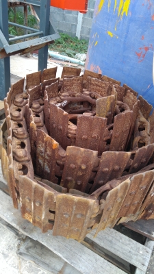 โซ่พร้อมใบแม็คโคร ใส่ PC60/ D2 หน้ากว้าง 30 ซม.