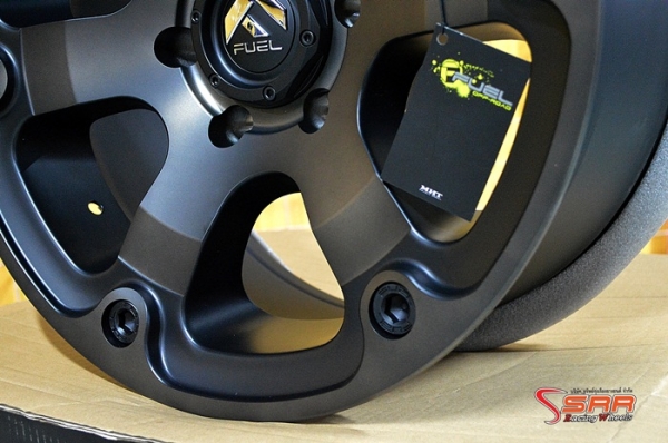 FUEL BEAST 18X9 ET1 วงละ 11,000 บาท FUEL BEAST 18X9 ET1 วงละ 11,000 บาท