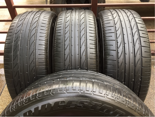 ยาง Bridgestone 265 60 18 ปลายปี13 ดอกเยอะ ใช้ยาว ราคาไม่แพง ยาง Bridgestone 265 60 18 ปลายปี13 ดอกเยอะ ใช้ยาว ราคาไม่แพง