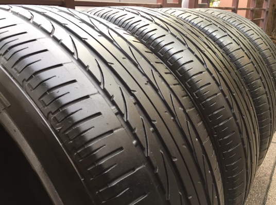 ยาง Bridgestone 265 60 18 ปลายปี13 ดอกเยอะ ใช้ยาว ราคาไม่แพง ยาง Bridgestone 265 60 18 ปลายปี13 ดอกเยอะ ใช้ยาว ราคาไม่แพง
