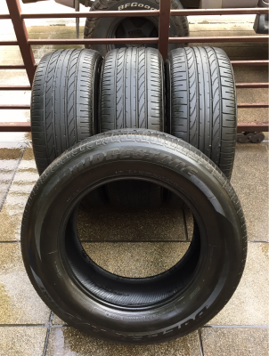 ยาง Bridgestone 265 60 18 ปลายปี13 ดอกเยอะ ใช้ยาว ราคาไม่แพง ยาง Bridgestone 265 60 18 ปลายปี13 ดอกเยอะ ใช้ยาว ราคาไม่แพง