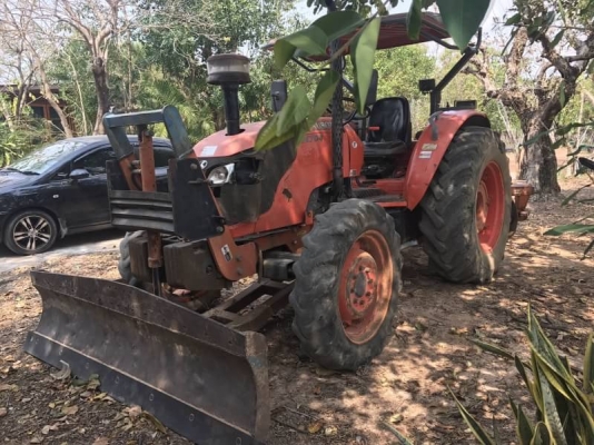 KUBOTA M7040 ราคา 395,000 บาท 3,500 ชม. เครื่องดี เกียร์ดี หางไม่ตก (ใบมีด หาง 7) เอกสารเล่มทะเบียน รถอยู่ จ.อุบลราชธานี โทร&ไอดีไลน์ KUBOTA M7040 ราคา 395,000 บาท 3,500 ชม. เครื่องดี เกียร์ดี หางไม่ตก (ใบมีด หาง 7) เอกสารเล่มทะเบียน รถอยู่ จ.อุบลราชธานี โทร&ไอดีไลน์