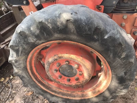 KUBOTA M7040 ราคา 395,000 บาท 3,500 ชม. เครื่องดี เกียร์ดี หางไม่ตก (ใบมีด หาง 7) เอกสารเล่มทะเบียน รถอยู่ จ.อุบลราชธานี โทร&ไอดีไลน์ KUBOTA M7040 ราคา 395,000 บาท 3,500 ชม. เครื่องดี เกียร์ดี หางไม่ตก (ใบมีด หาง 7) เอกสารเล่มทะเบียน รถอยู่ จ.อุบลราชธานี โทร&ไอดีไลน์