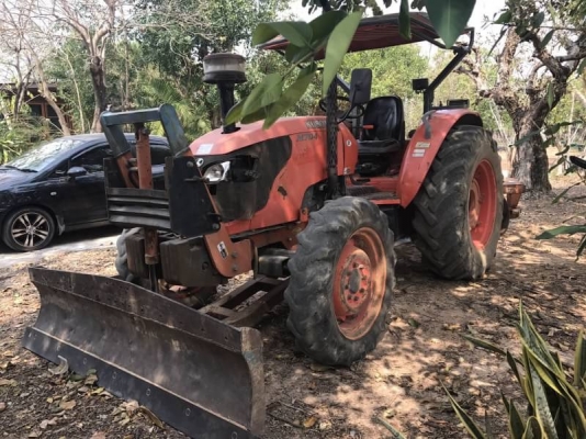 KUBOTA M7040 ราคา 395,000 บาท 3,500 ชม. เครื่องดี เกียร์ดี หางไม่ตก (ใบมีด หาง 7) เอกสารเล่มทะเบียน  รถอยู่ จ.อุบลราชธานี โทร&amp;ไอดีไลน์