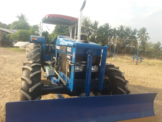 ขาย6640 4*4คานนิวฮอแลน 0871684611 ขาย6640 4*4คานนิวฮอแลน 0871684611