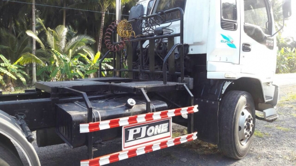 ขายสิบล้อหัวลาก Isuzu 270 แรง 2 เพลา ปี 45 พร้อมใช้งาน ทะเบียนพร้อม ขายสิบล้อหัวลาก Isuzu 270 แรง 2 เพลา ปี 45 พร้อมใช้งาน ทะเบียนพร้อม