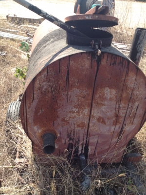 ขายด่วน ถังต้มยางมะตอย พร้อมอุปกรณ์  พร้อม ล้อสาลี่แข็งแรง เพียง 40000 บาทเท่านั้น