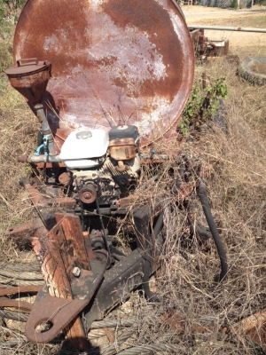 ขายด่วน ถังต้มยางมะตอย พร้อมอุปกรณ์  พร้อม ล้อสาลี่แข็งแรง เพียง 40000 บาทเท่านั้น