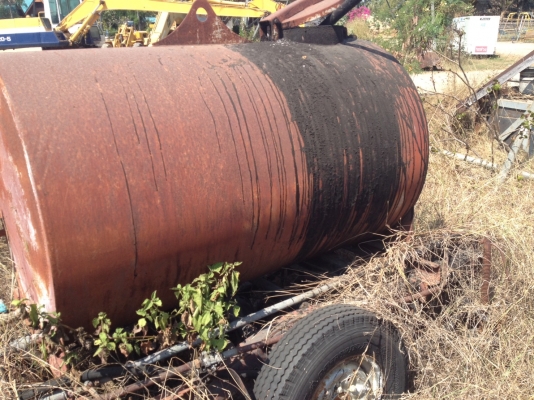 ขายด่วน ถังต้มยางมะตอย พร้อมอุปกรณ์  พร้อม ล้อสาลี่แข็งแรง เพียง 40000 บาทเท่านั้น