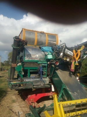 สวัสดีครับผมม!!  ขออนุญาตประกาศขายรถอู่"พรประภัสสรการช่าง"ครับ