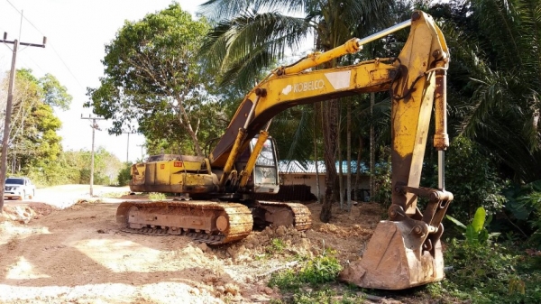 ขายรถขุด SK310-3 ขายรถขุด SK310-3