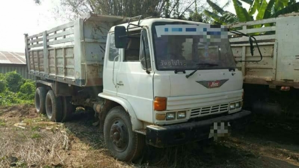 ขาย 455,000 HINO FM187 สองเพลา เครื่อง HO7D.195แรงสโลยก ดั้ม หัวบาง ยางดี คัดซีสวย. เอกสารเล่มทะเบีย