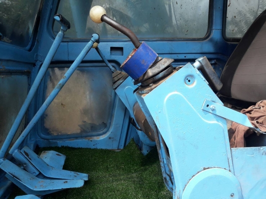 120-3 เครื่องดีเดิม ปั้มเดิมดี  .ใบซื้อขาย.ช่วงล่างดี บางนิดแต่สวยบุ้ตไม่แตกลอนเลอร์ครบไม่แตก