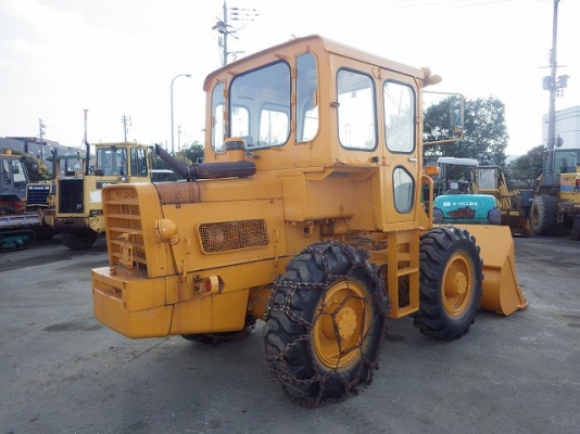 ขายรถตัก ยี่ห้อKomatsu รุ่นJH30B ขายรถตัก ยี่ห้อKomatsu รุ่นJH30B