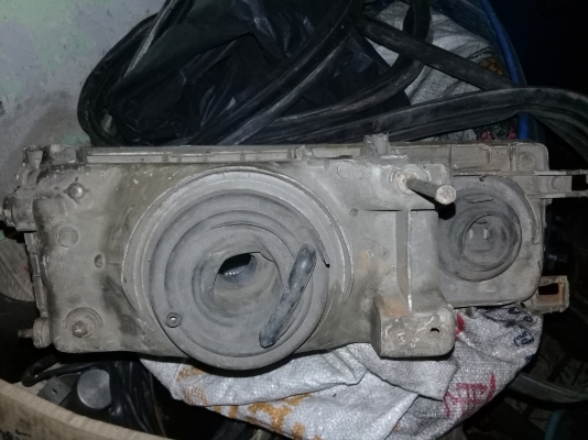 ไฟหน้า AE 92 Levin ไฟหน้า AE 92 Levin
