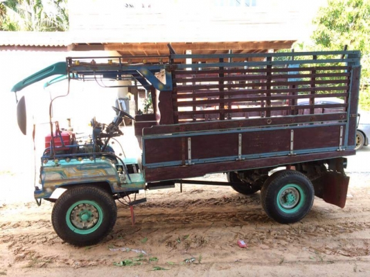 ขายด่วนอีแต๋นเครื่อง 18 แรง เกียร์ใหญ่ เพลาลอย เบรคลม ช่วงล่างใหญ่ บรรทุก 5 ตันสบาย รถพร้อมใช้งาน  ราคา 85000  สนใจ 084-5486359 สุชาติ