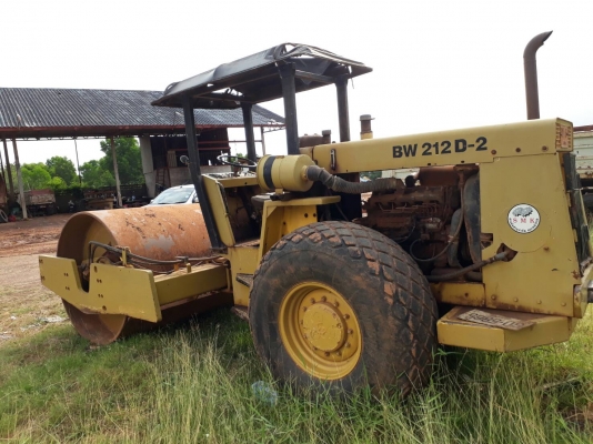 ขายด่วน รถบดBOMAG BW212 D-2 สั่นสะเทือน สองเพลา สภาพพร้อมใช้งาน เครื่อง ISUZU เครื่องปั้มดี สภาพยางสวย เอกสารเล่มทะเบียน
