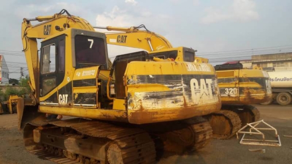 ขาย 795,000 CAT 320 V.2 เครื่องเดิมแน่นๆ ปั้มดี ช่วงล่างเต็ม ระบบไฟครบ เอกสารเล่มทะเบียนครบ(มี 2 คัน) รถอยู่ บุรีรัมย์ 090-772-3710 090-772-3708 ขาย 795,000 CAT 320 V.2 เครื่องเดิมแน่นๆ ปั้มดี ช่วงล่างเต็ม ระบบไฟครบ เอกสารเล่มทะเบียนครบ(มี 2 คัน) รถอยู่ บุรีรัมย์ 090-772-3710 090-772-3708