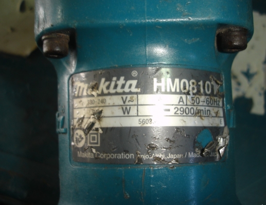 ขายเครื่องสกัดไฟฟ้า(แย็ก)ยี่ห้อmakitaรุ่นHM0810ของแท้(made in japan)พร้อมใช้งาน