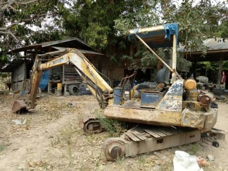 KOMATSU PC40-6