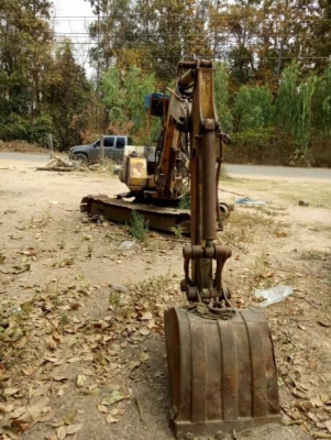 KOMATSU PC40-6