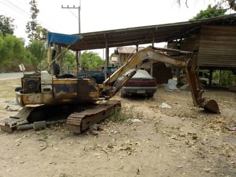 KOMATSU PC40-6