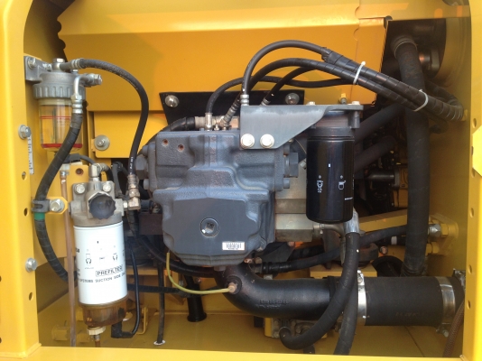 ขาย KOMATSU PC200-8 (7600 ชั่วโมง) สภาพสวยเดิมๆ ขอรูปเพิ่มได้ครับ รถสวยพร้อมใช้งาน สนใจติดต่อเจ้าของโดยตรง 081-4283210 ไอดีไลน์ Adul.14
