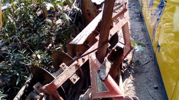 รถไถ่22แรง2เพลา สวย ดันหน้าพาลหลัง ล้อเหล็ก รถไถ่22แรง2เพลา สวย ดันหน้าพาลหลัง ล้อเหล็ก