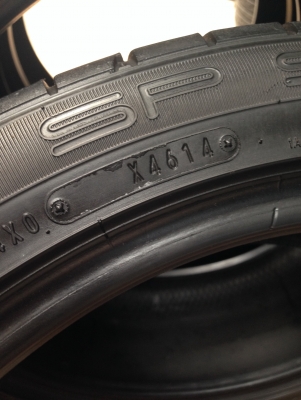 Dunlop 215 45 r18 ปี14 ดอกเต็ม ไม่ป่ะ ไม่กินข้าง ตจว.ส่งได้ครับ T.061-9030026 Dunlop 215 45 r18 ปี14 ดอกเต็ม ไม่ป่ะ ไม่กินข้าง ตจว.ส่งได้ครับ T.061-9030026